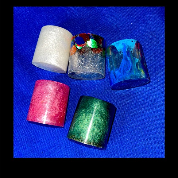Set of 5 Shot Glasses Colorful Epoxy Resin Colors Handmade. - Picture 4 of 4